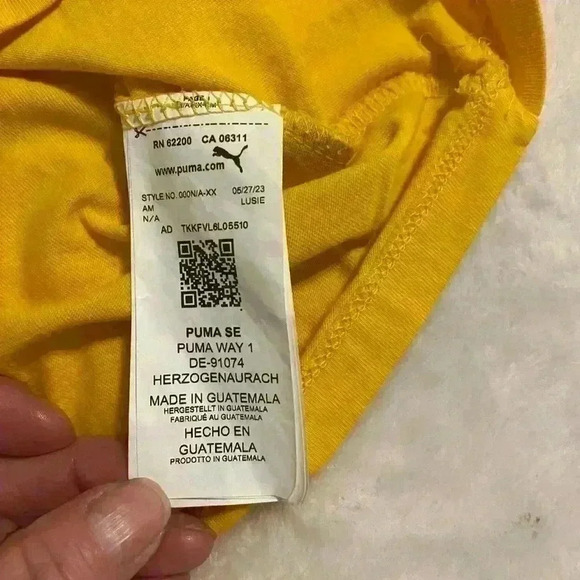 PUMA Men’s short sleeve T shirt in Mineral Yellow Men’s size Small - Picture 6 of 7